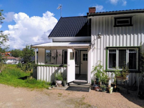 Lägenhet naturnära i Henån Henån